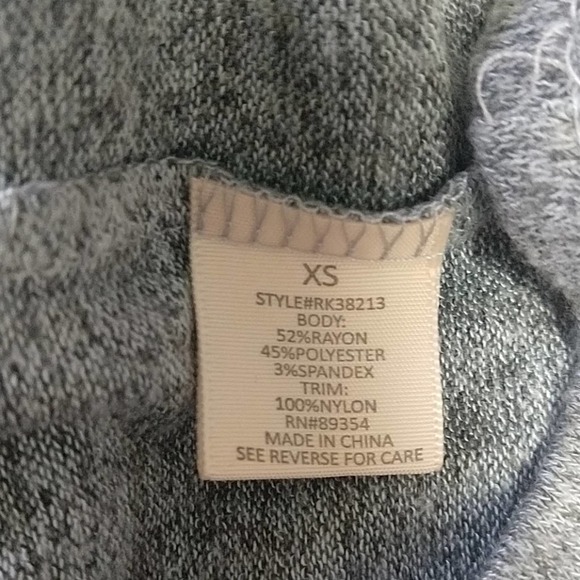 Ultra Flirt Marled Lace Trim Hooded Pullover Top - Picture 7 of 7